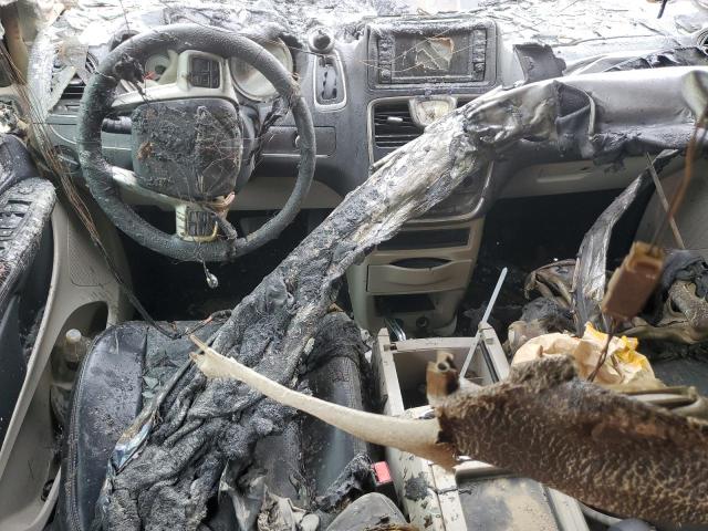 2C4RC1CG2ER134132 - 2014 CHRYSLER TOWN & COU TOURING L SILVER photo 8