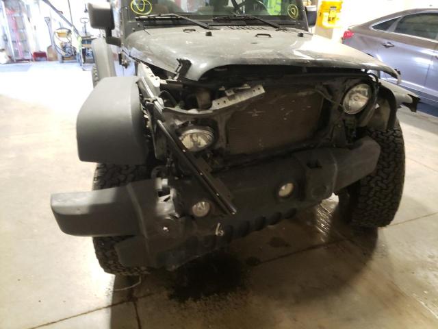 1J4AA2D15AL124369 - 2010 JEEP WRANGLER SPORT BLACK photo 9