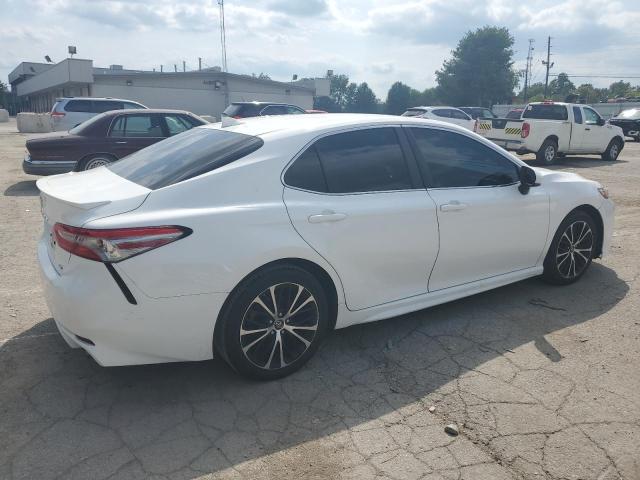 4T1B11HK4KU777452 - 2019 TOYOTA CAMRY L WHITE photo 3