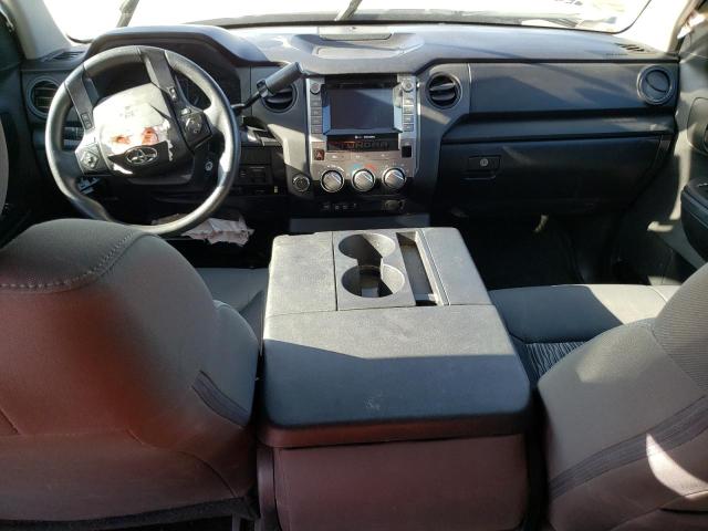 5TFUY5F11MX048241 - 2021 TOYOTA TUNDRA DOUBLE CAB SR/SR5 WHITE photo 8