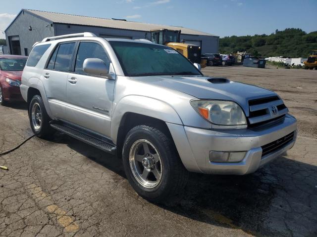 JTEBU14RX40029549 - 2004 TOYOTA 4RUNNER SR5 SILVER photo 4