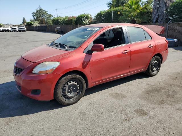 JTDBT4K36B4084349 - 2011 TOYOTA YARIS RED photo 1