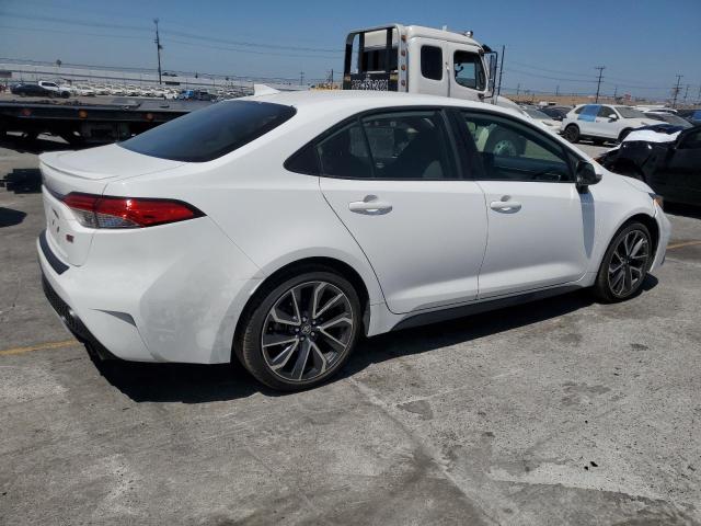 JTDS4MCE8NJ082282 - 2022 TOYOTA COROLLA SE WHITE photo 3