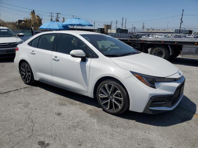 JTDS4MCE8NJ082282 - 2022 TOYOTA COROLLA SE WHITE photo 4