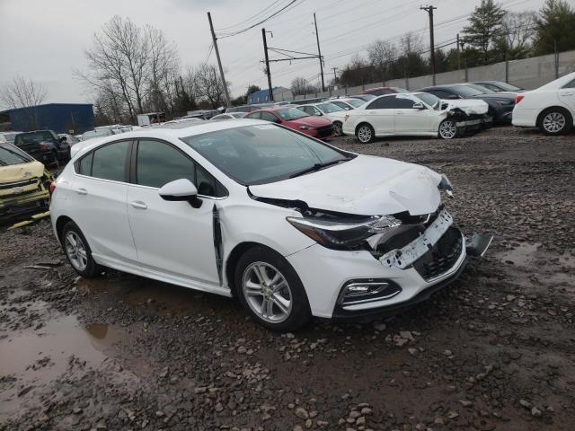 3G1BE6SM1JS652125 - 2018 CHEVROLET CRUZE LT WHITE photo 4