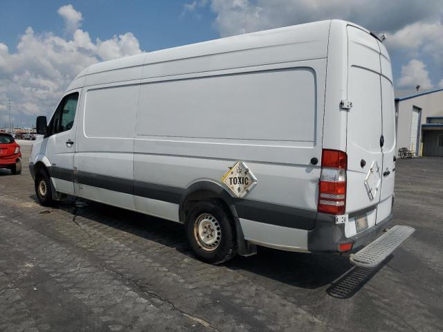 WD3PE8CB2C5613220 - 2012 MERCEDES-BENZ SPRINTER 2500 WHITE photo 2