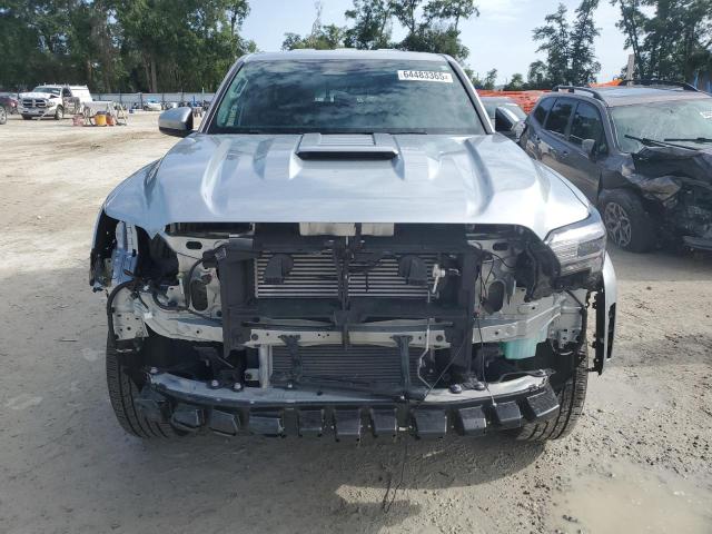 3TYLE5JN6RT028390 - 2024 TOYOTA TACOMA DOUBLE CAB Gümüş foto 5