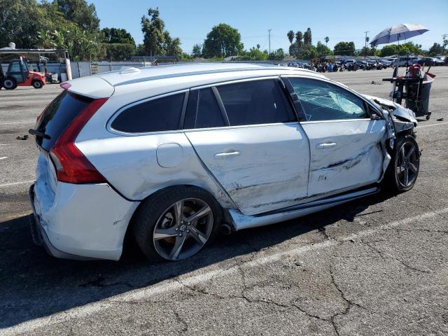 YV1902SG0F1188724 - 2015 VOLVO V60 R DESIGN WHITE photo 3