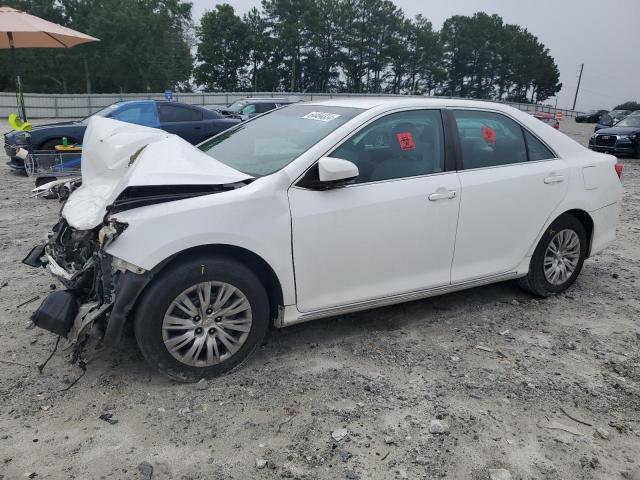 4T1BF1FK8DU257813 - 2013 TOYOTA CAMRY L WHITE photo 1