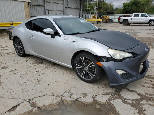 JF1ZNAA14D1713348 - 2013 TOYOTA SCION FR-S 银色 照片 4