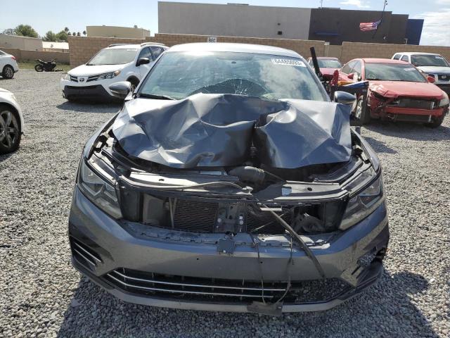 1VWDT7A37HC033398 - 2017 VOLKSWAGEN PASSAT R-LINE Boz foto 5