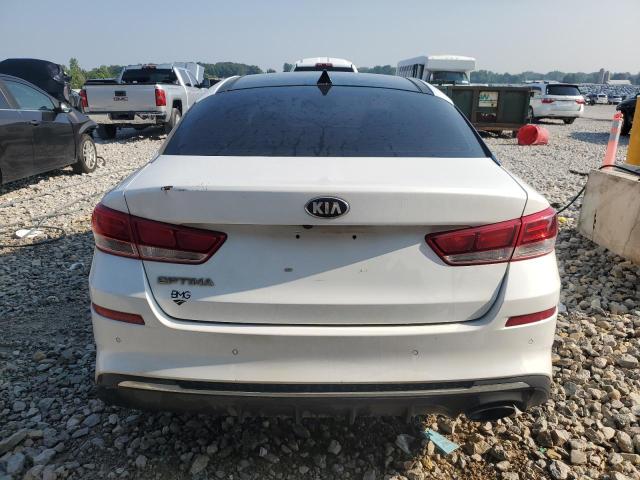 5XXGT4L32KG290956 - 2019 KIA OPTIMA LX WHITE photo 6