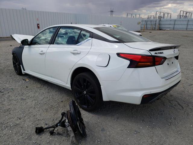 1N4BL4CV1NN401877 - 2022 NISSAN ALTIMA SR WHITE photo 2