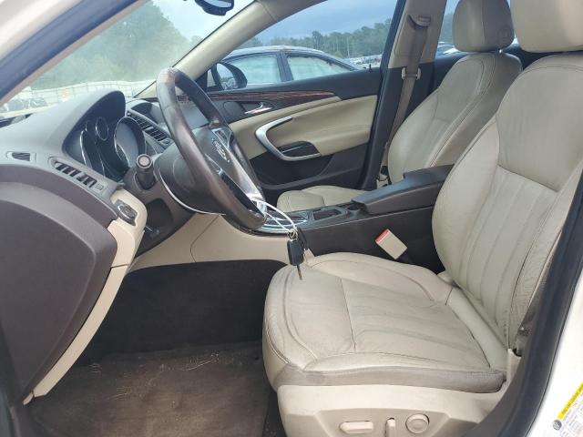 2G4GR5EK8C9151105 - 2012 BUICK REGAL WHITE photo 7