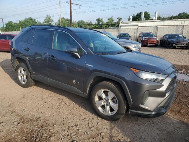 2T3M6RFV3MW010725 - 2021 TOYOTA RAV4 LE 灰色 照片 4