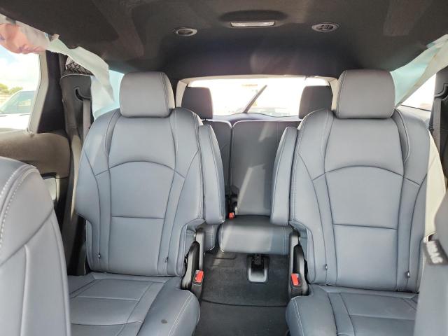 5GAERBKW4RJ119090 - 2024 BUICK ENCLAVE ESSENCE 红色 照片 10