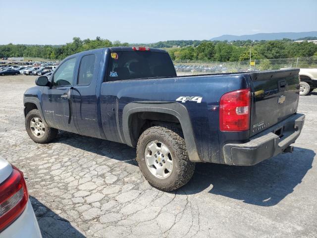 1GCRKSE33BZ157374 - 2011 CHEVROLET SILVERADO K1500 LT BLUE photo 2