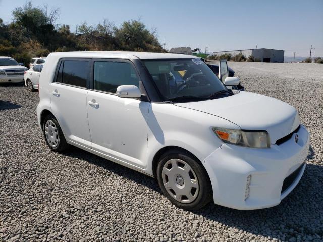 JTLZE4FE0FJ070124 - 2015 TOYOTA SCION XB 白色 照片 4