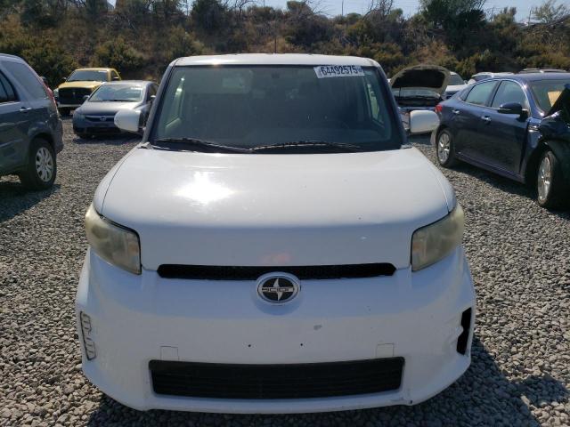 JTLZE4FE0FJ070124 - 2015 TOYOTA SCION XB 白色 照片 5