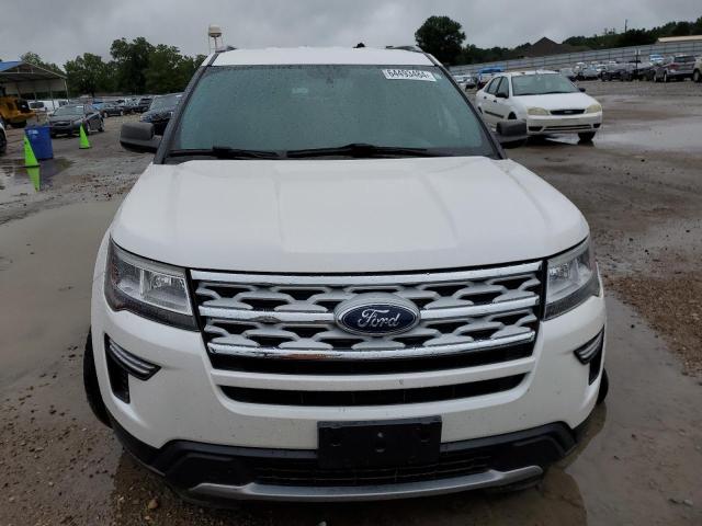 1FM5K8DH4KGB04561 - 2019 FORD EXPLORER XLT WHITE photo 5