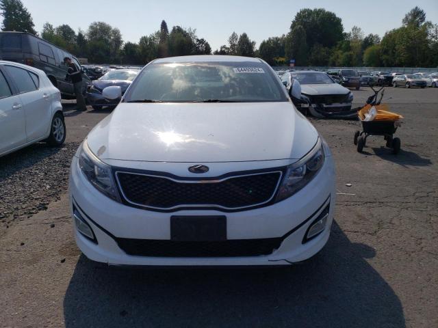 5XXGM4A79FG389024 - 2015 KIA OPTIMA LX WHITE photo 5