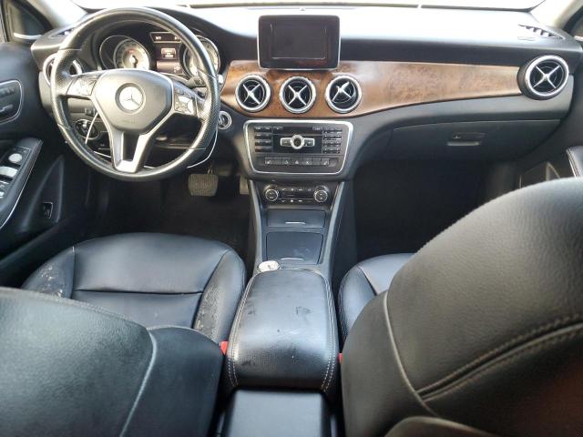 WDCTG4EB2FJ184106 - 2015 MERCEDES-BENZ GLA 250 黑色 照片 8