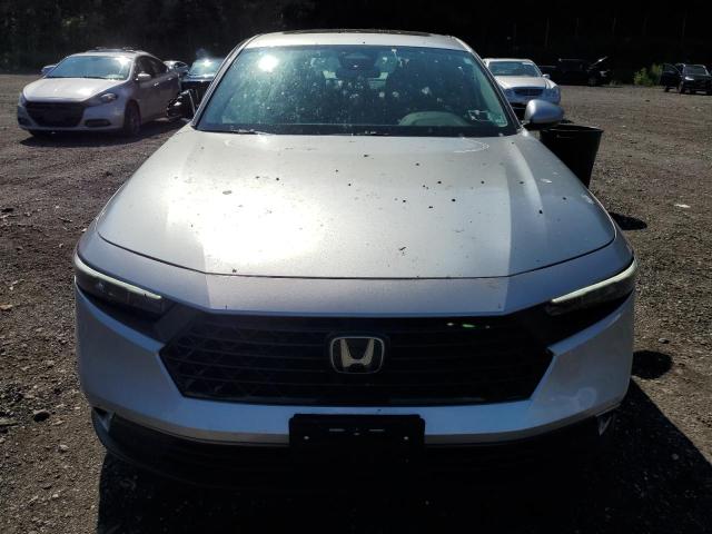 1HGCY1F36RA006505 - 2024 HONDA ACCORD EX 银色 照片 5