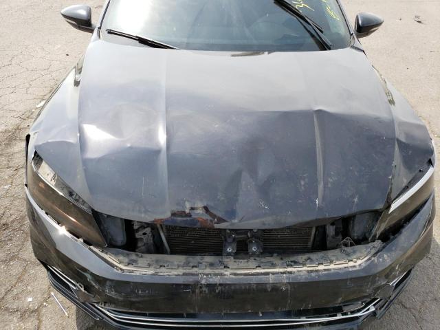 1VWDT7A31HC038886 - 2017 VOLKSWAGEN PASSAT R-LINE Qara foto 11
