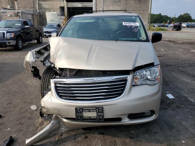 2C4RC1BG6GR205305 - 2016 CHRYSLER TOWN & COU TOURING BEIGE photo 5