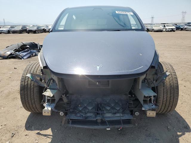 5YJYGDEE5MF090814 - 2021 TESLA MODEL Y 石墨色 照片 5
