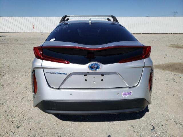 JTDKARFP5H3059425 - 2017 TOYOTA PRIUS PRIM 银色 照片 6