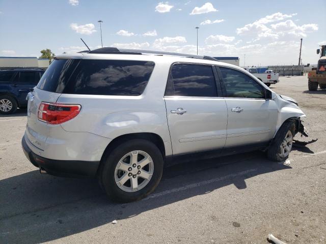 5GZLVVED3AJ206009 - 2010 SATURN OUTLOOK XR SILVER photo 3