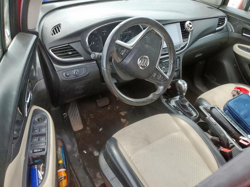 KL4CJASB9JB675621 - 2018 BUICK ENCORE PREFERRED წითელი ფოტო 8