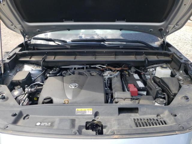 5TDGZRAH0NS115991 - 2022 TOYOTA HIGHLANDER XLE SILVER photo 12