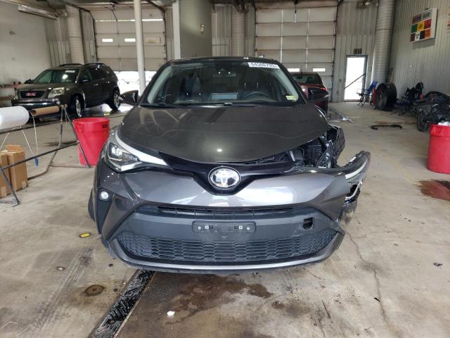 NMTKHMBXXNR144564 - 2022 TOYOTA C-HR XLE CHARCOAL photo 5