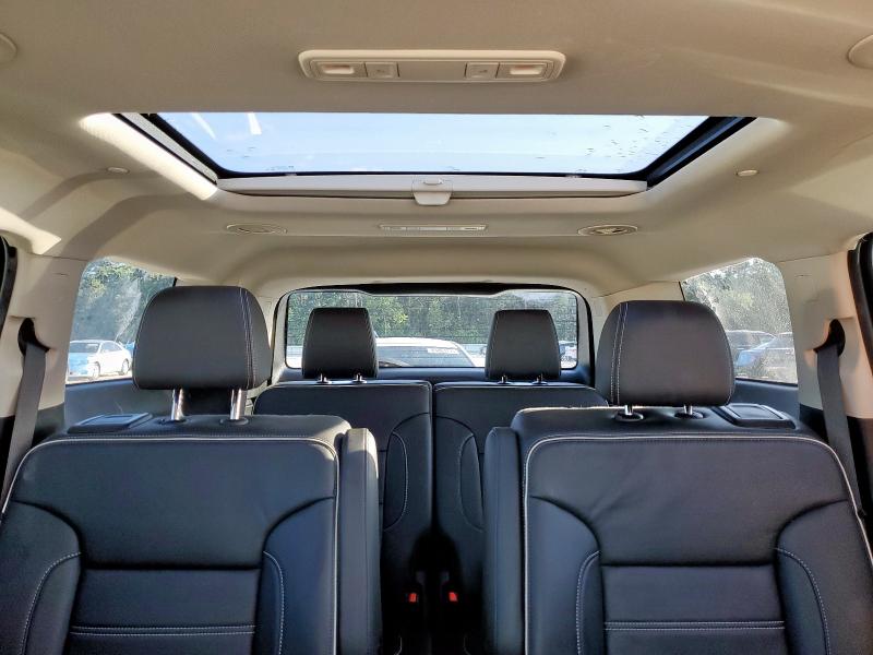 1GKKNPLS1PZ202338 - 2023 GMC ACADIA DENALI WHITE photo 10