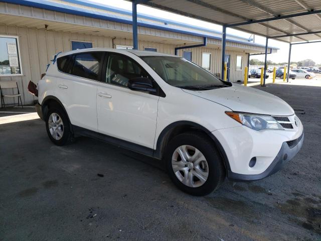 JTMZFREV5FJ058445 - 2015 TOYOTA RAV4 LE WHITE photo 4