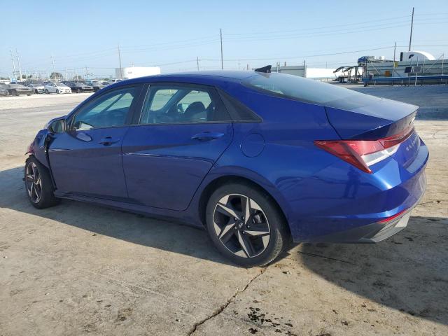 5NPLS4AG5PH111327 - 2023 HYUNDAI ELANTRA SEL BLUE photo 2