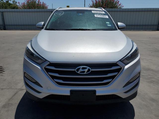 KM8J33A44JU709471 - 2018 HYUNDAI TUCSON SEL SILVER photo 5