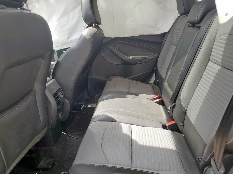 1FMCU0GD7JUB47917 - 2018 FORD ESCAPE SE MAROON photo 10