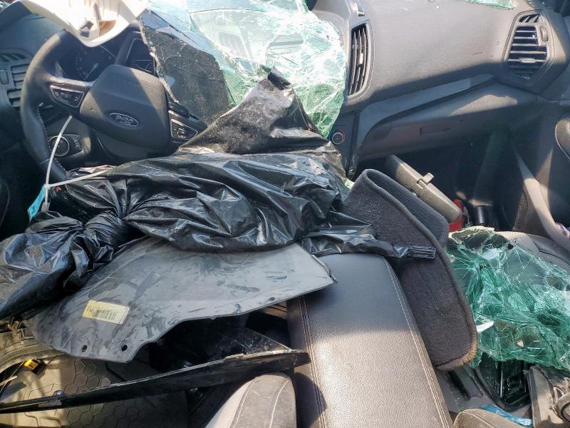 1FMCU0GD7JUB47917 - 2018 FORD ESCAPE SE MAROON photo 8