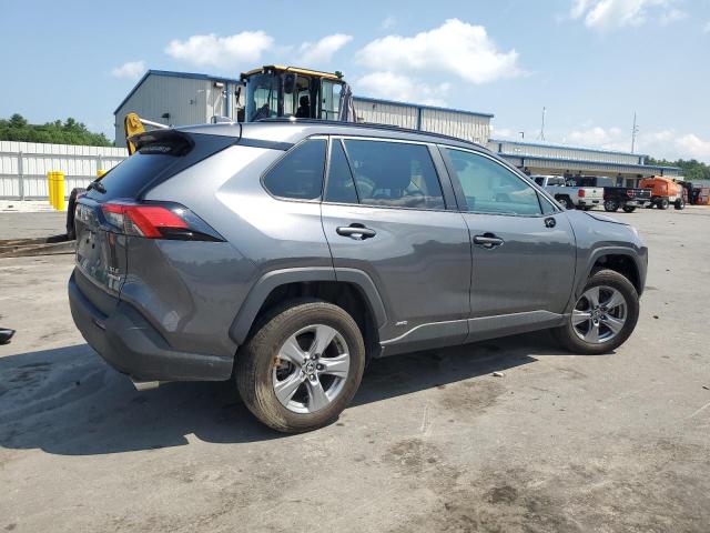 4T3RWRFV1NU057159 - 2022 TOYOTA RAV4 XLE ნაცრისფერი ფოტო 3