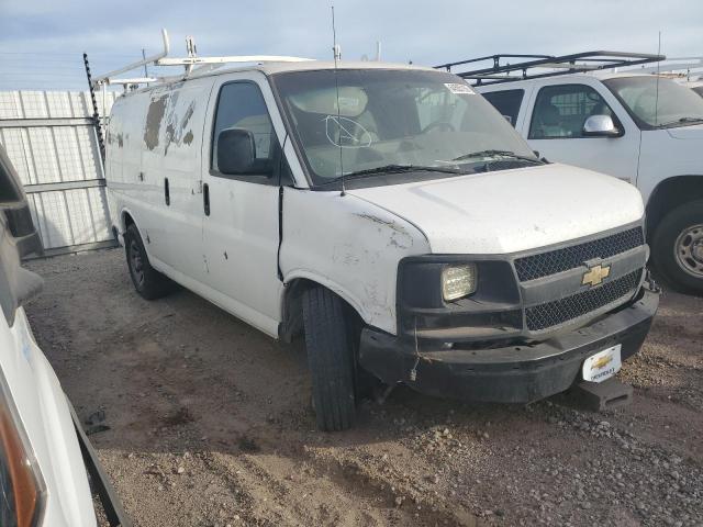 1GCFG15X791158165 - 2009 CHEVROLET EXPRESS G1 WHITE photo 4