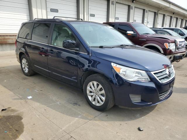 2C4RVABGXCR240384 - 2012 VOLKSWAGEN ROUTAN SE BLUE photo 4