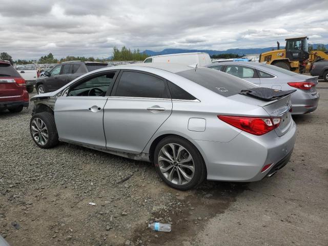 5NPEC4AC1EH876597 - 2014 HYUNDAI SONATA SE SILVER photo 2