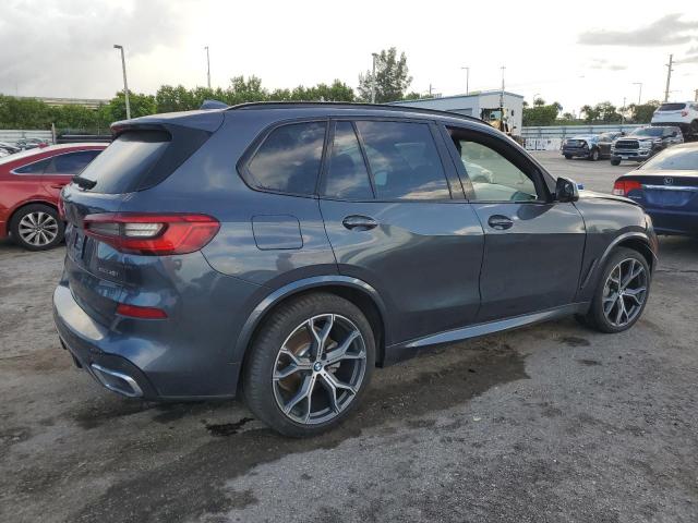 5UXCR6C00L9C02470 - 2020 BMW X5 XDRIVE40I GRAY photo 3