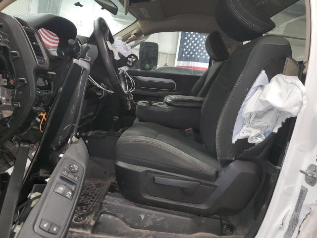 3C6MR5AJ0LG122456 - 2020 RAM 2500 TRADESMAN WHITE photo 7