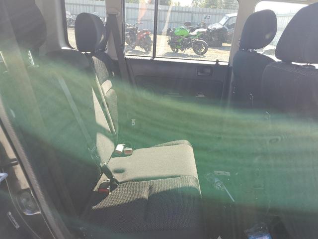 JTLKT324964055988 - 2006 TOYOTA SCION XB BLACK photo 11