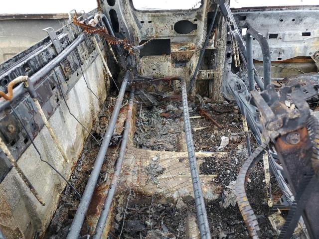 1GCHK29UX7E108881 - 2007 CHEVROLET SILVERADO K2500 HEAVY DUTY BURN photo 10