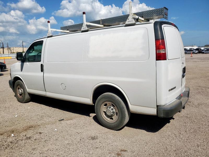 1GCWGAFP7K1236061 - 2019 CHEVROLET EXPRESS G2 白色 照片 2